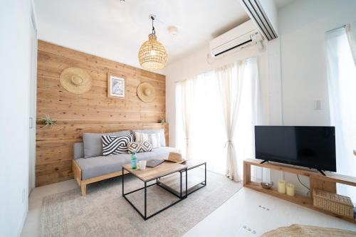 Urasoe Apartment | Vent du Vent 402