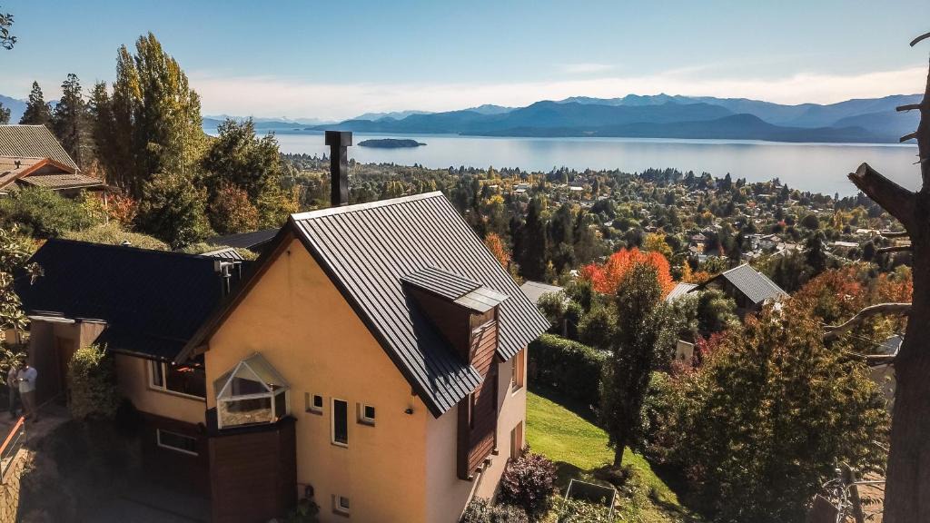 San Carlos de Bariloche House | Ventanas Al Lago
