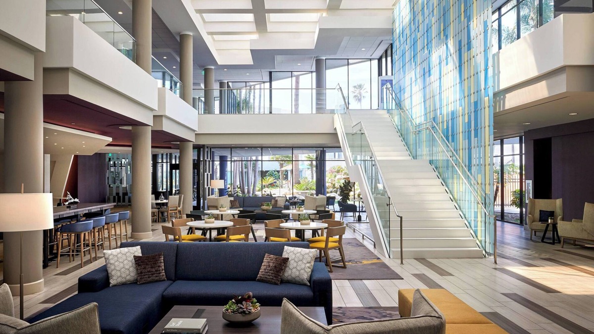 Pierpont Bay Hotel | Ventura Beach Marriott