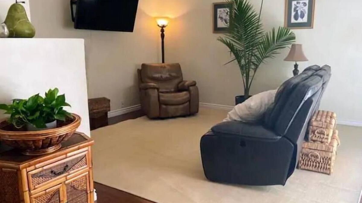 Ventura Villa | Ventura Beach retreat