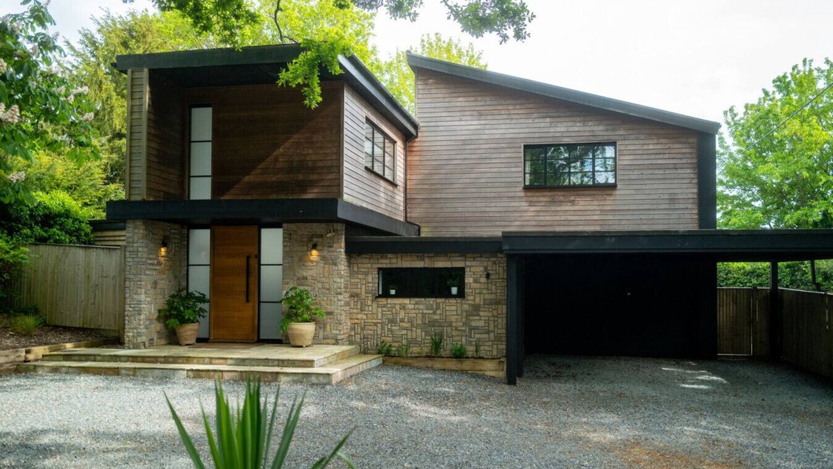 Albourne House | Verdant Rise - Contemporary Country Retreat
