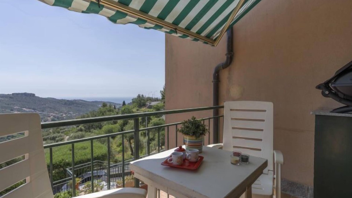 Diano Borello Apartment | Verde Adagio by Interhome