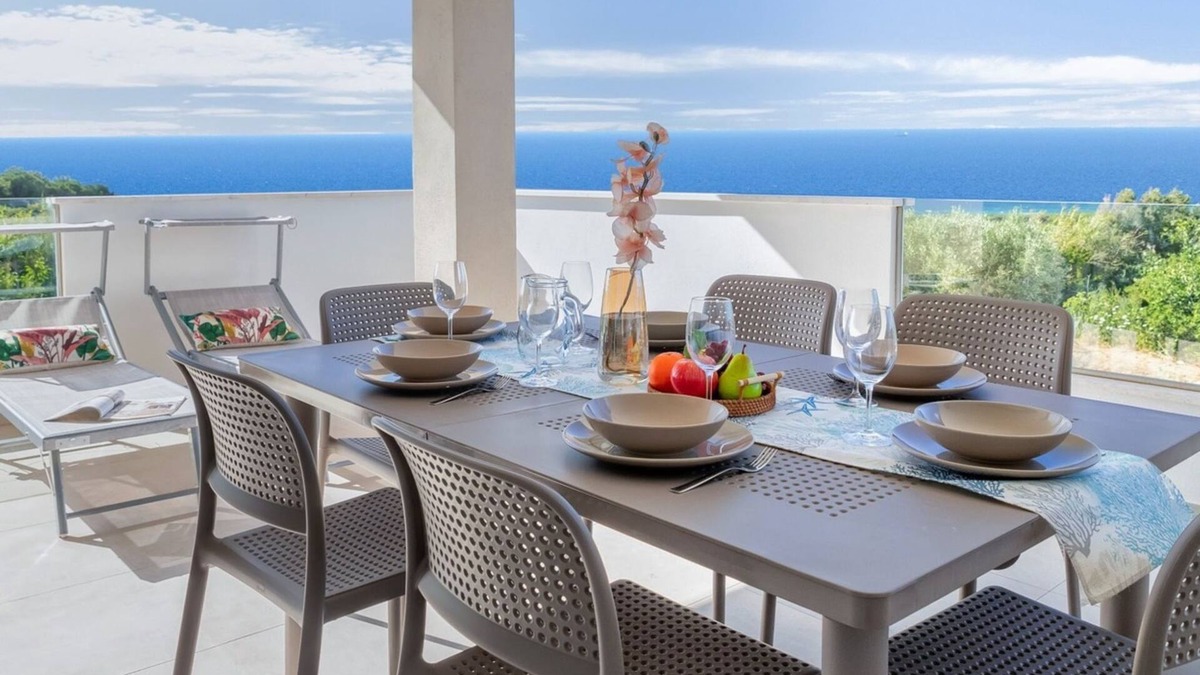 La Muddizza Apartment | Verdemare by Interhome