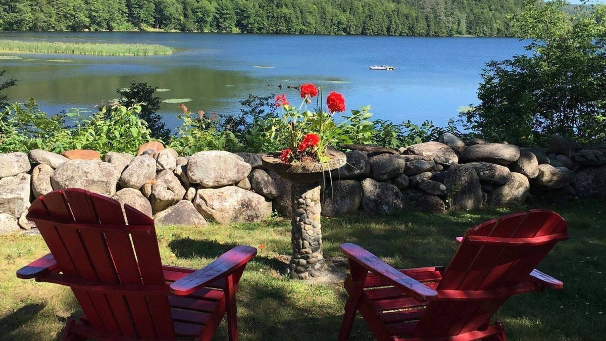 Plymouth Cottage | Vermont Cottage Amherst Lake & Sanctuary~Route100~Pets~Okemo & Killington