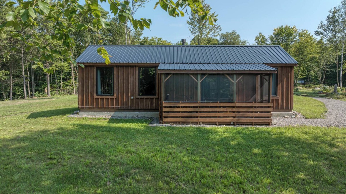 Wolcott House | Vermont Scandinavian Chalet (C)