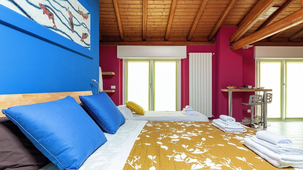 Somma Lombardo Apartment | Veruskacamere Deluxe Room 2