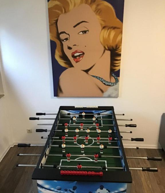 Barmen Apartment | VerwöhnWohnungDeluxe