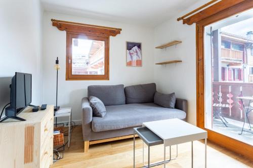 Le Praz Apartment | Very Bright Cocoon With Balcony Near The Slopes