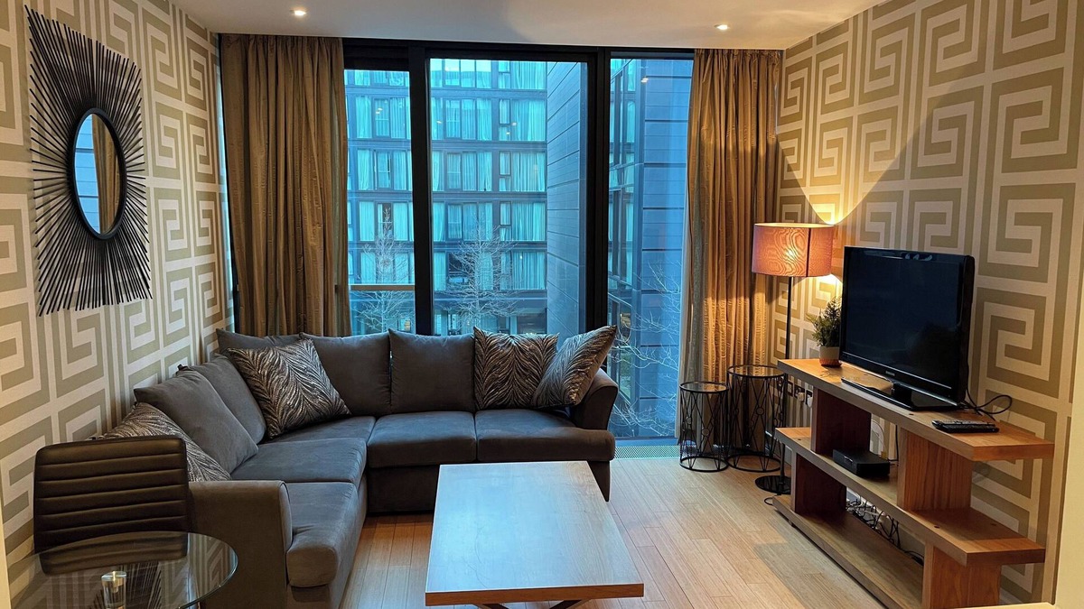 Laurieston Apartment | Very centrally located chic one bed Quartermile apartment