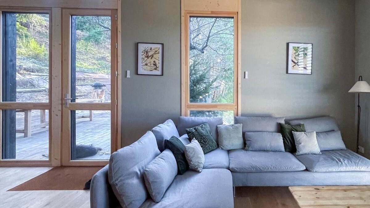 Saint-Barthelemy-Grozon Ski Chalet | Very comfortable forest house - 7 bedrooms and 5 bathrooms in the heart of Ardèche verte