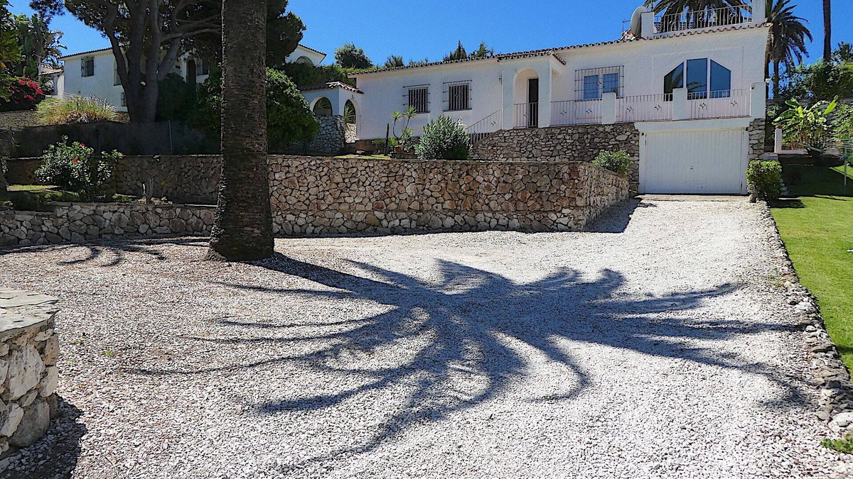 Conil de la Frontera House | Very comfortable vacation home with sea views just 150 meters from the beach