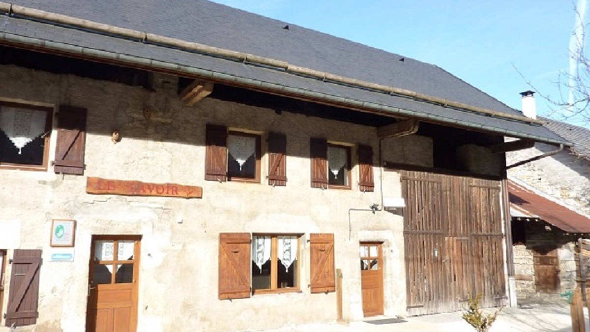 Saint-Jean-de-Couz House | Very comfortable 160m² house for 7 people and 2 babies, pets allowed