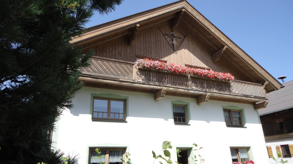 Bichlbach Apartment | Very comfortable apartment in the middle of the Tyrolean Zupspitzarena