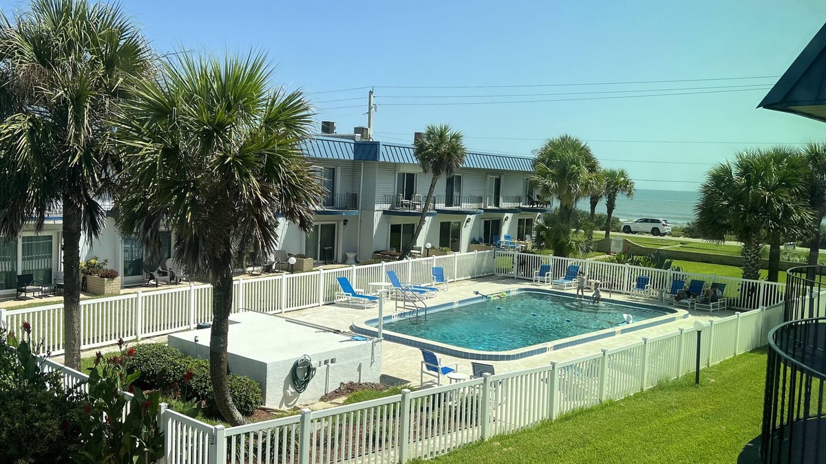 Ormond-by-the-Sea Condo | Very comfortable home with pool & ocean view; <1 minute walk to beach!