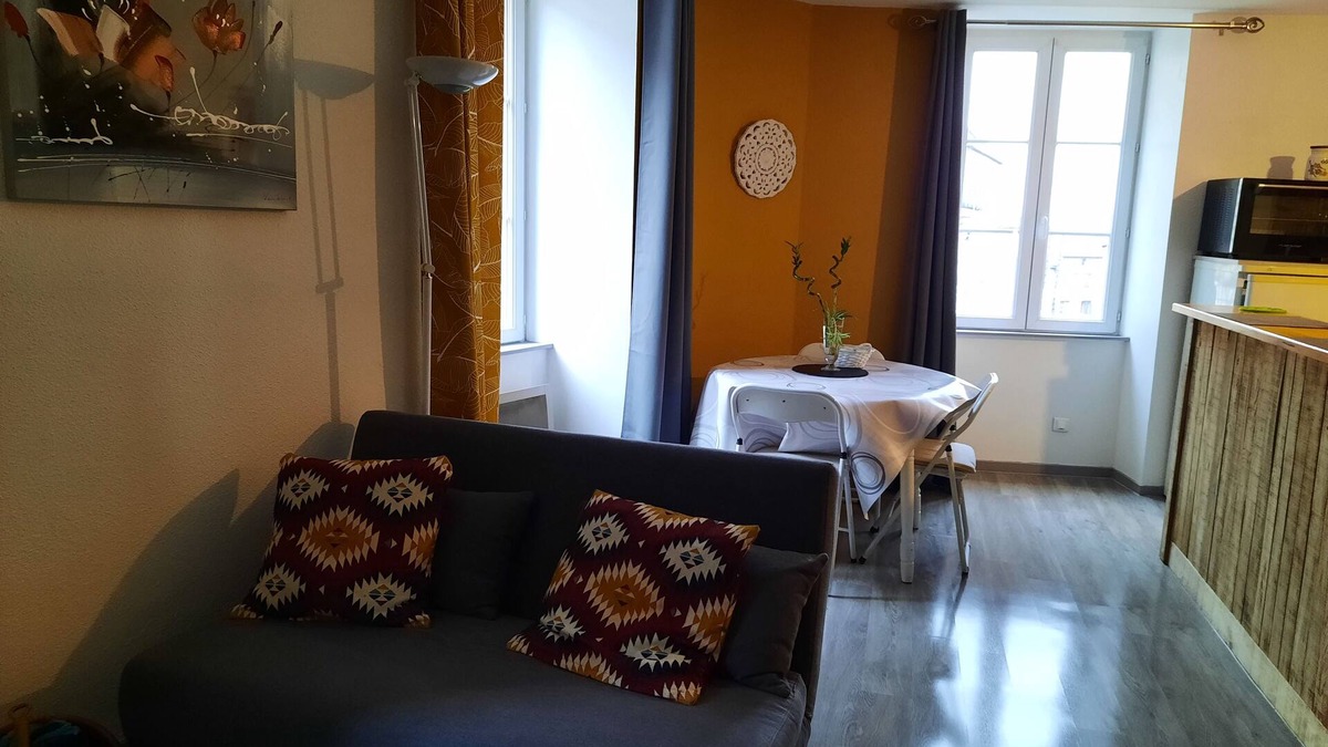 Les Martres-d'Artiere Apartment | Very functional apartment in Auvergne near Clermont Ferrand