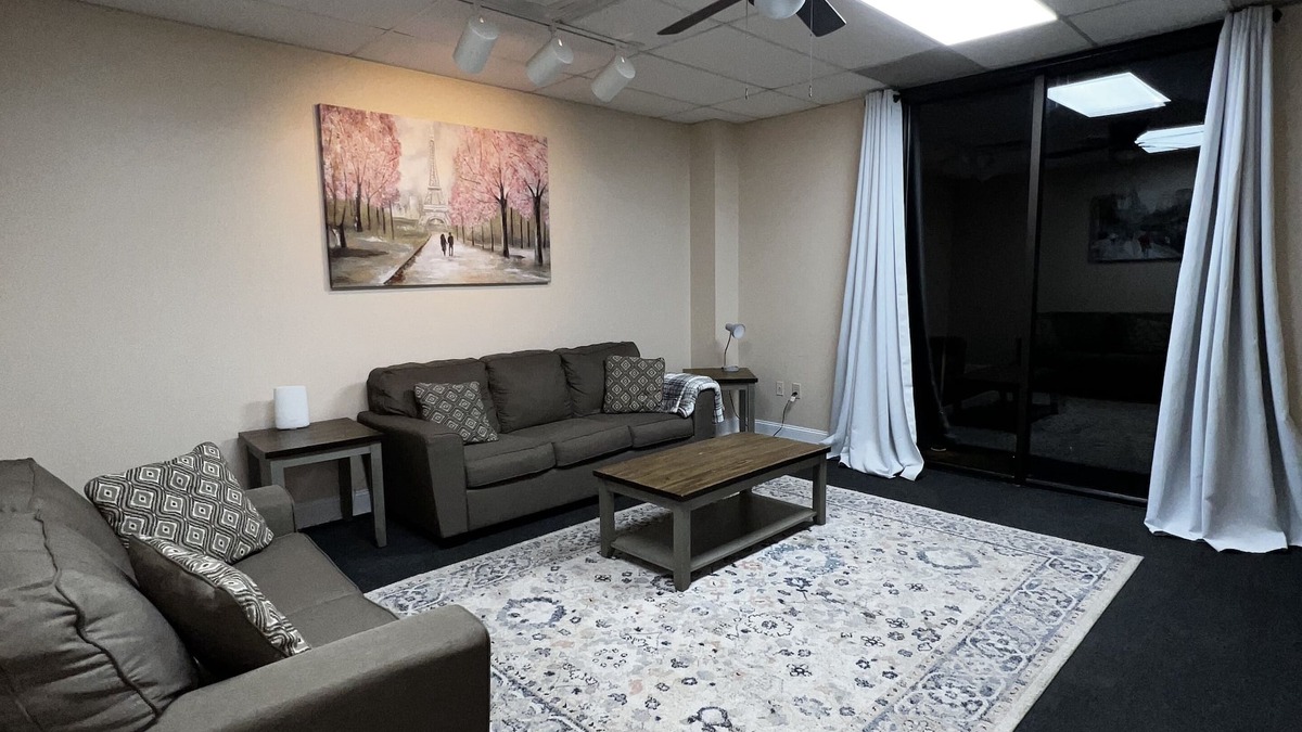 Glen Iris Apartment | Very Large Lofy - Free Parking- Perimeter UAB