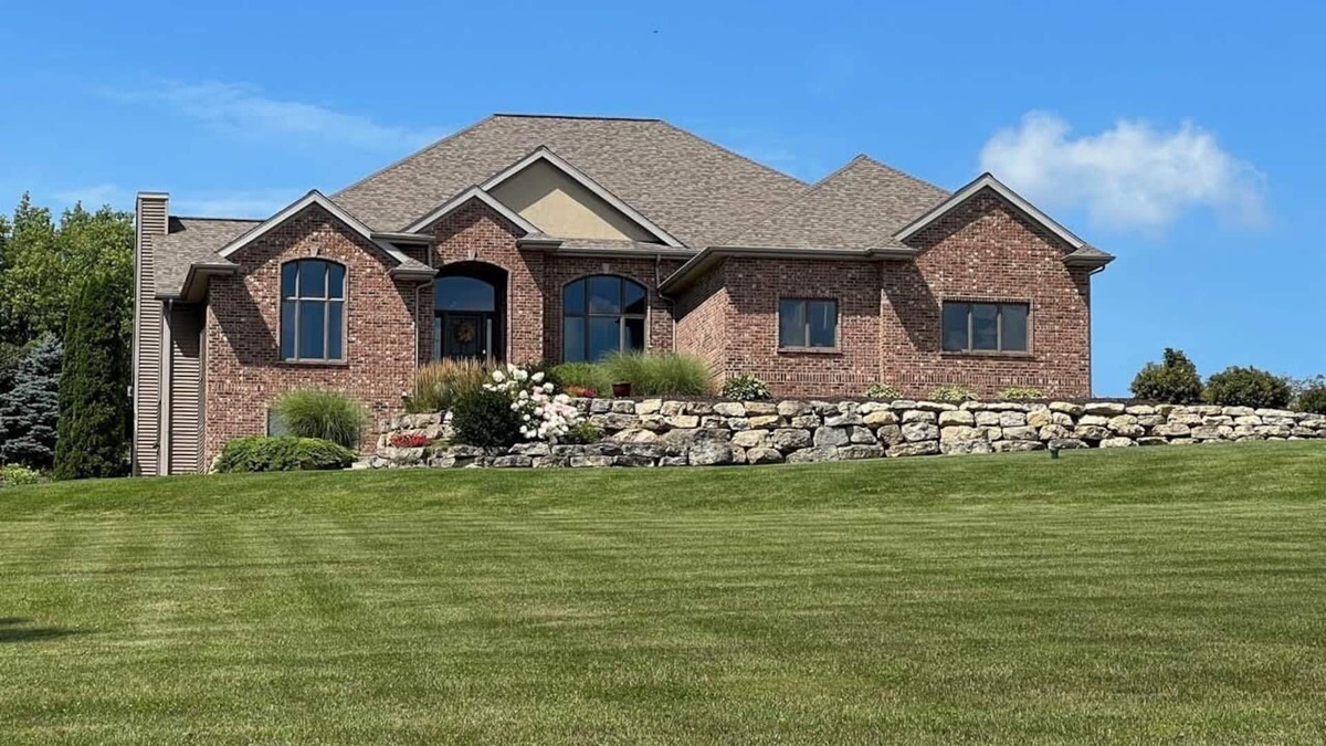 Middleton House | Very Luxurious and Secluded Home on 4 acres -