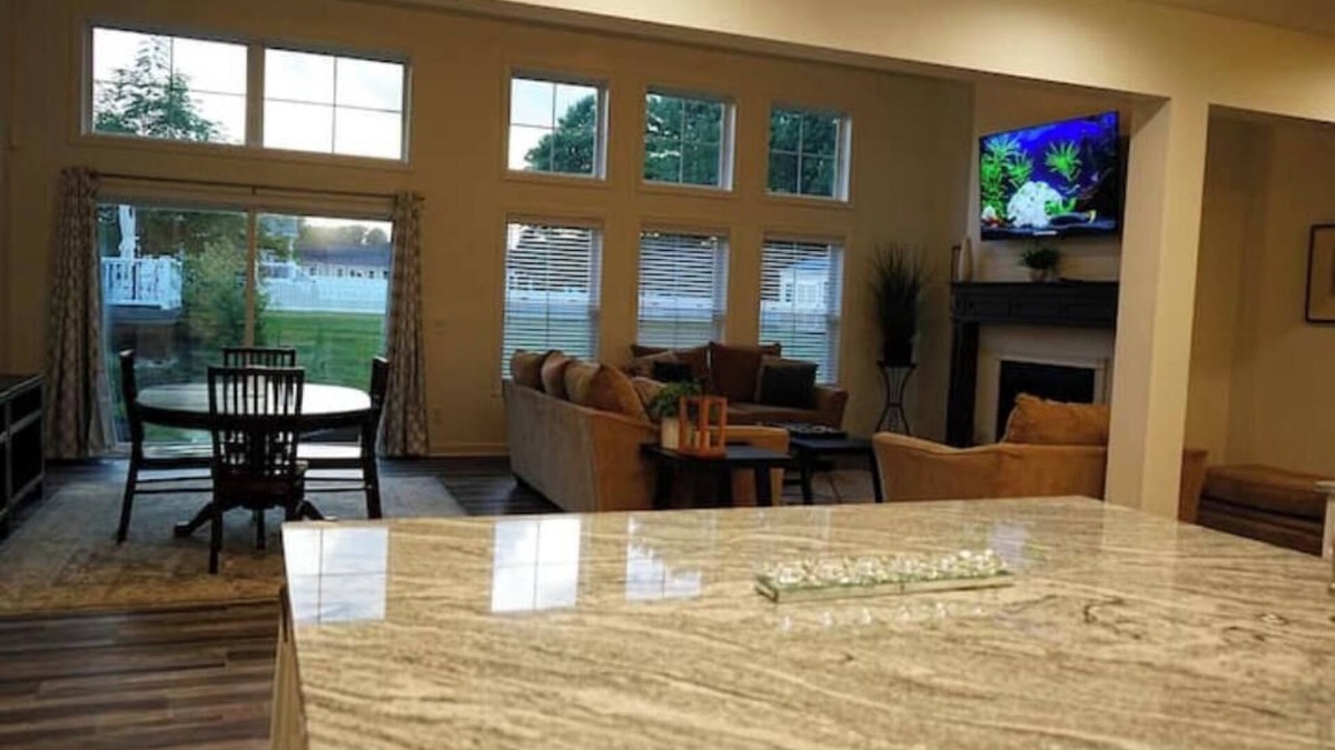 Canton House | Very Nice 4-bedroom house with AC and WiFi in fabulous Canton