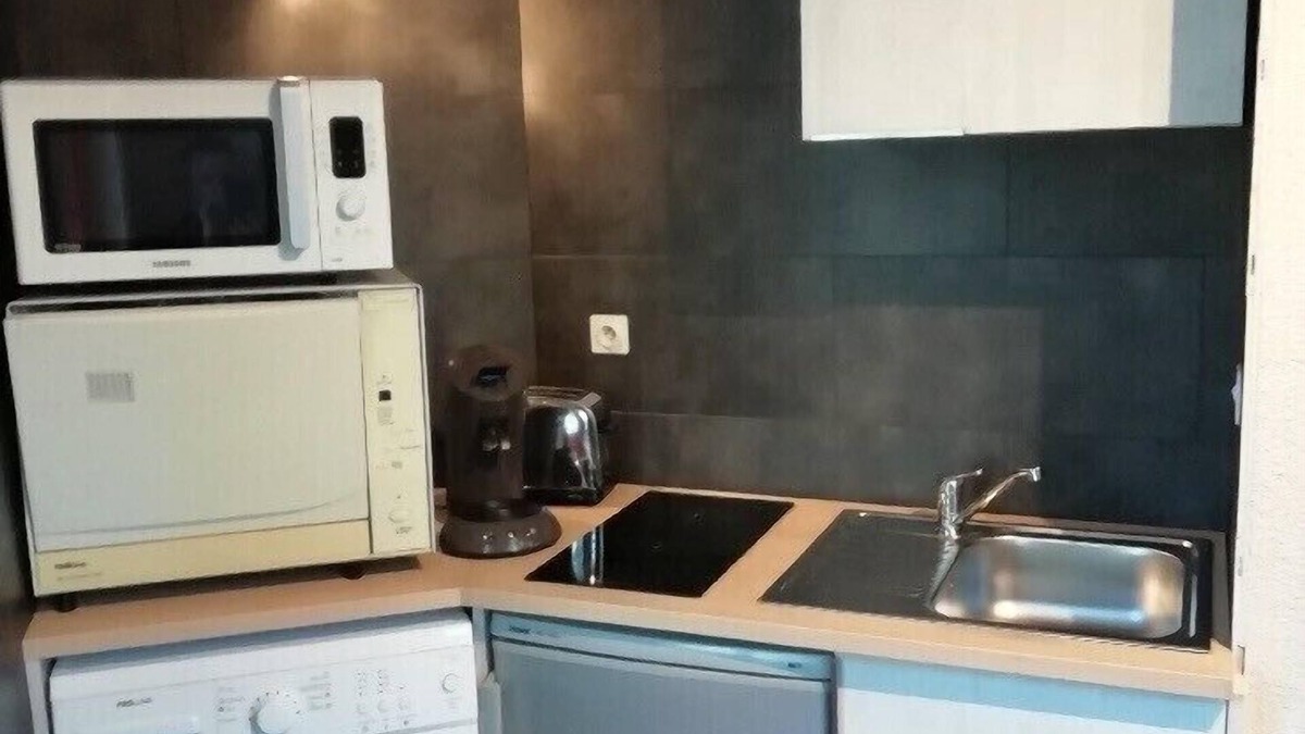 Esquieze-Sere Apartment | Very nice apartment for 2 people in the city center 3 *.