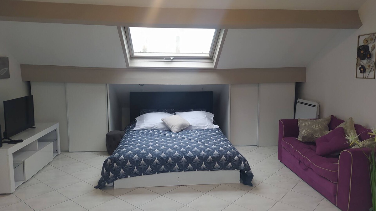 Le Raincy Apartment | Very nice apartment 3min train station and 16 min Paris