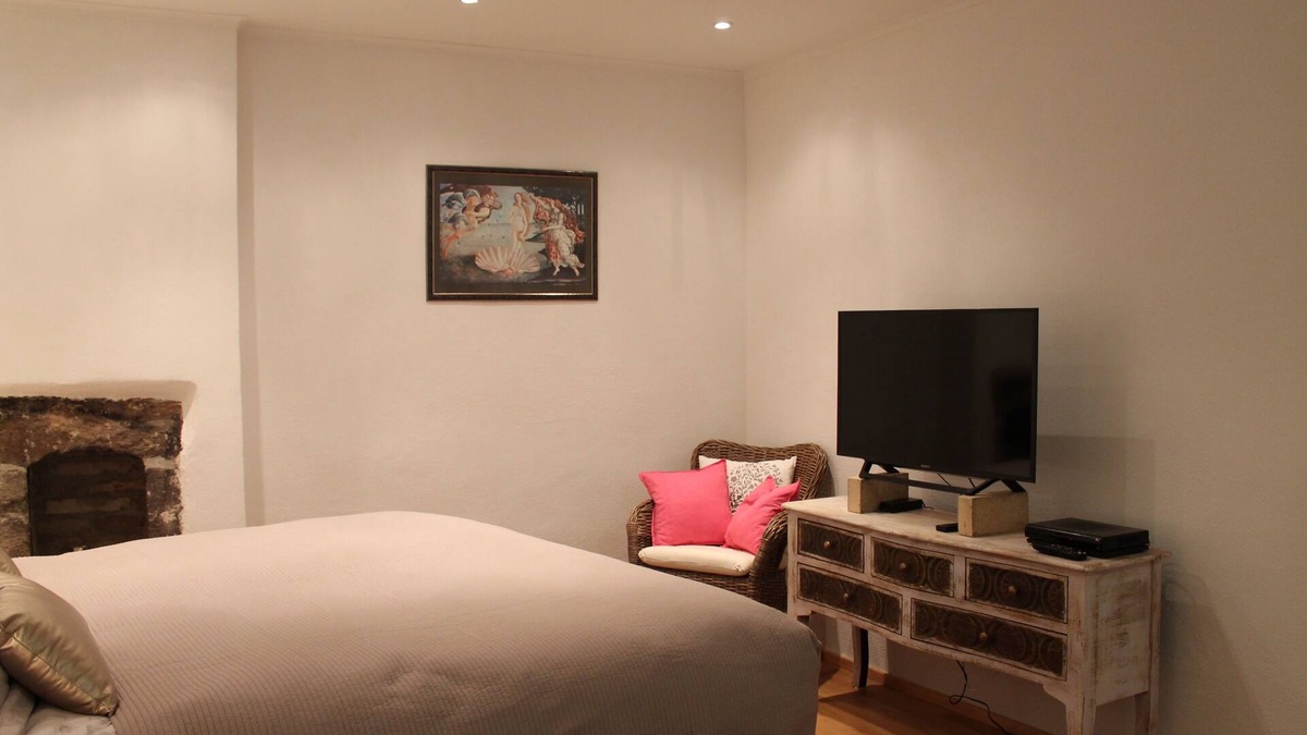 Passau Apartment | Very nice, stylish and quiet apartment in a fantastic location at the top of the village