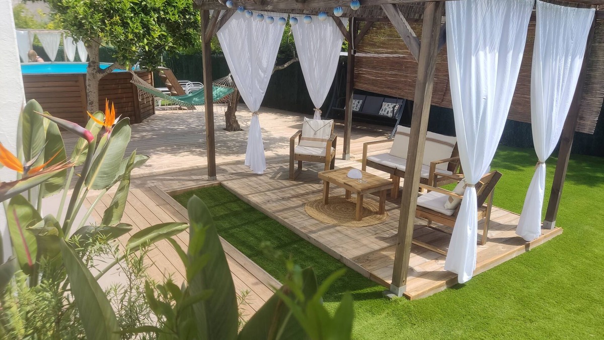 Santa Eulalia del Rio House | Very quiet and bright house, less than 2km from the port of Ibiza