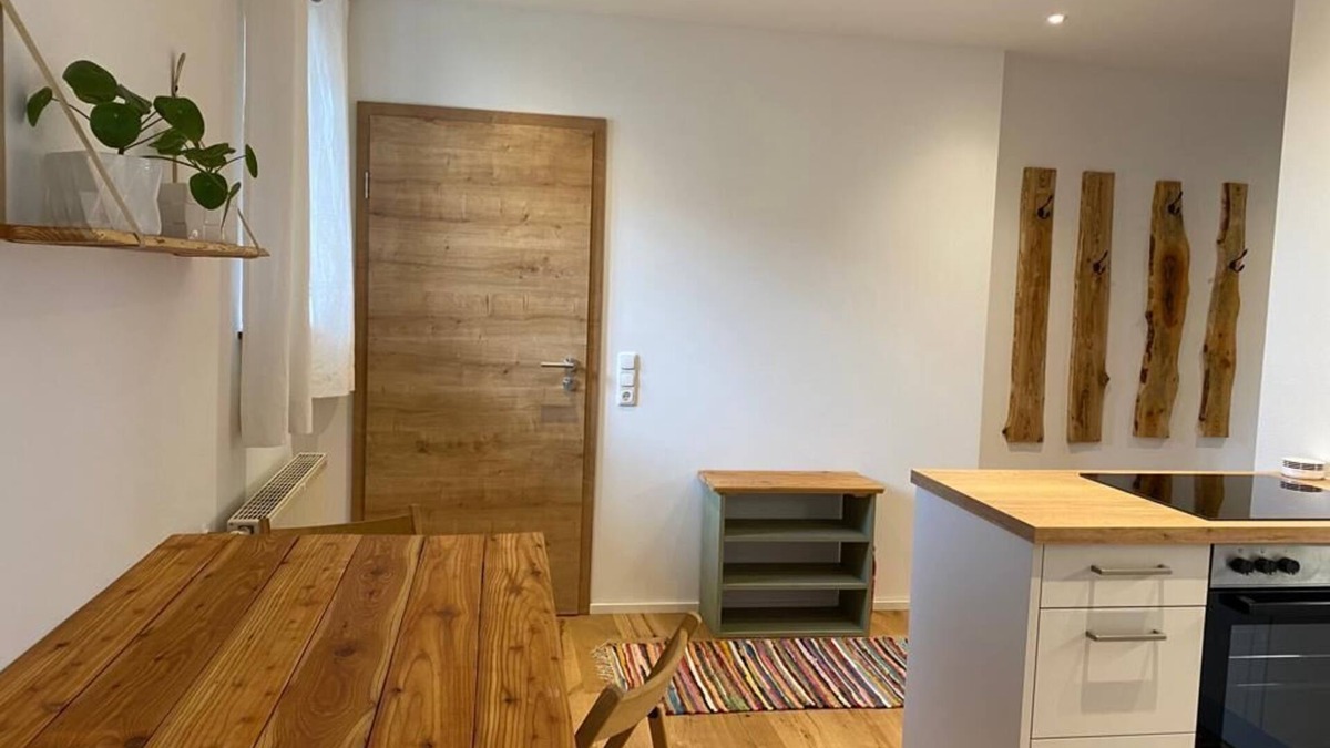 Salzweg Condo | Very quiet apartment on an idyllic courtyard