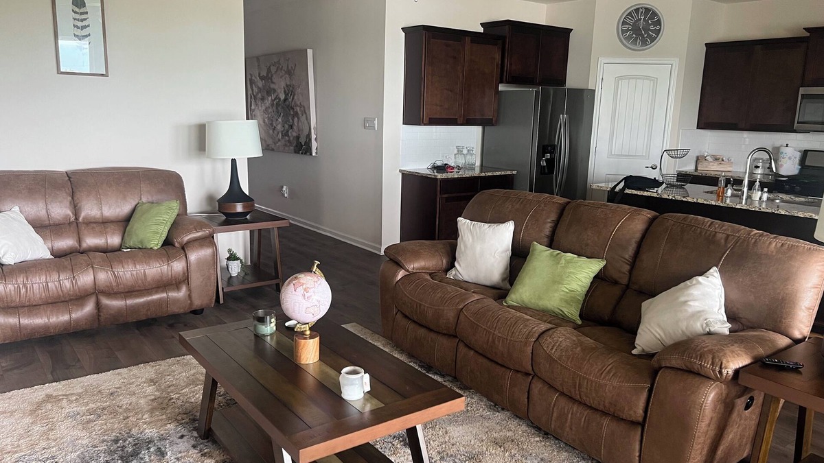 Milton House | Very quiet piece