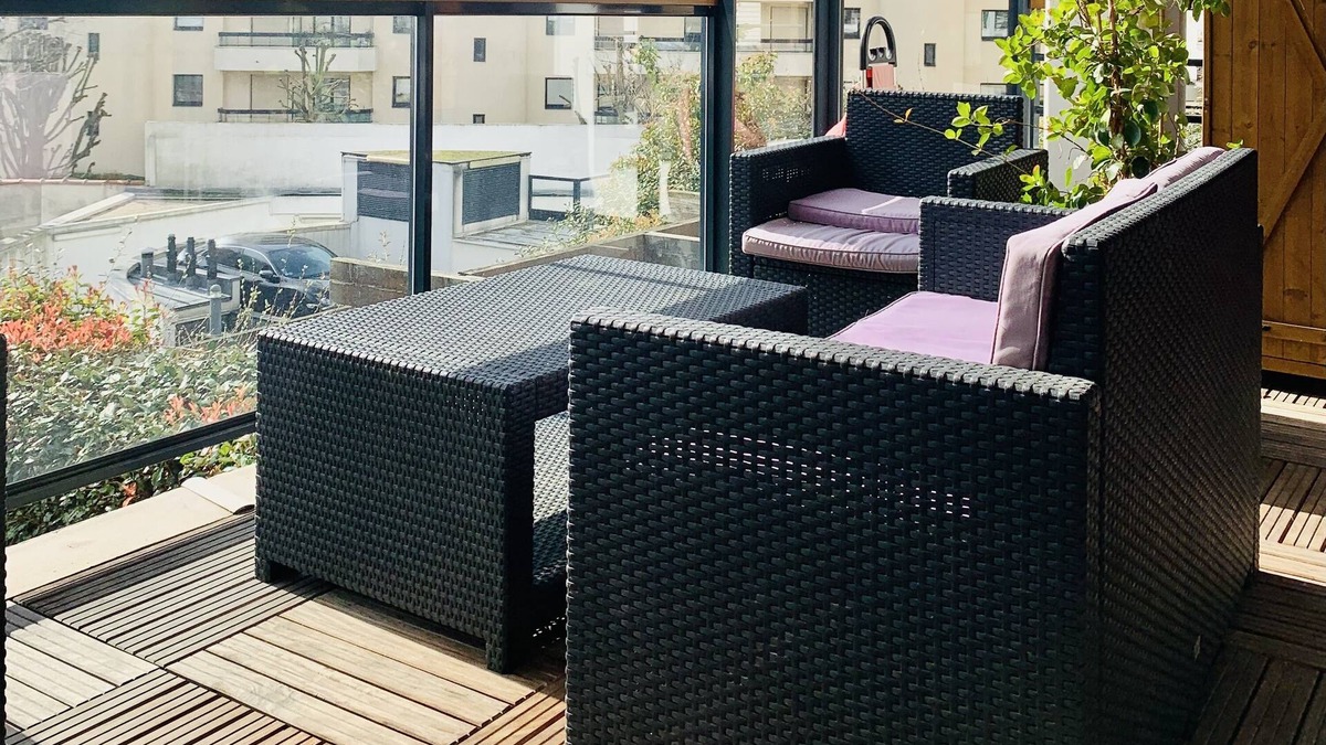 Quartier de Becon Apartment | Very recent 4-room apartment with terrace, south-facing, close to amenities