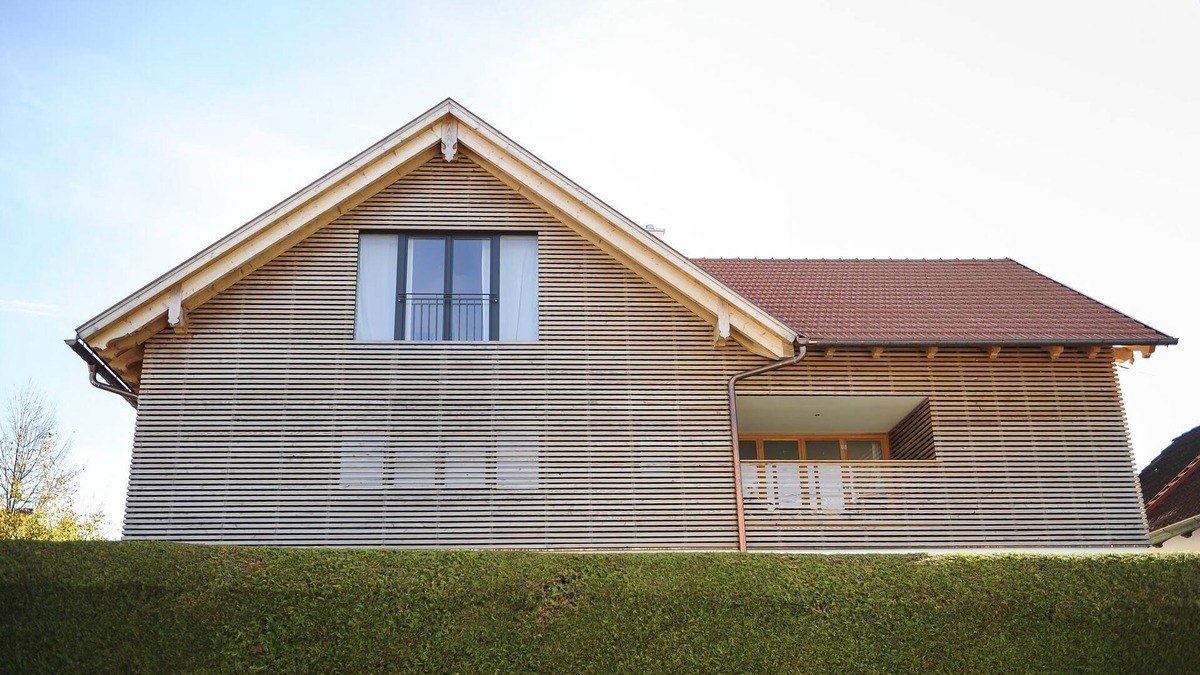 Dettenschwang Apartment | Very spacious 130m² "Ferientenne" with its own log cabin sauna + wellness shower