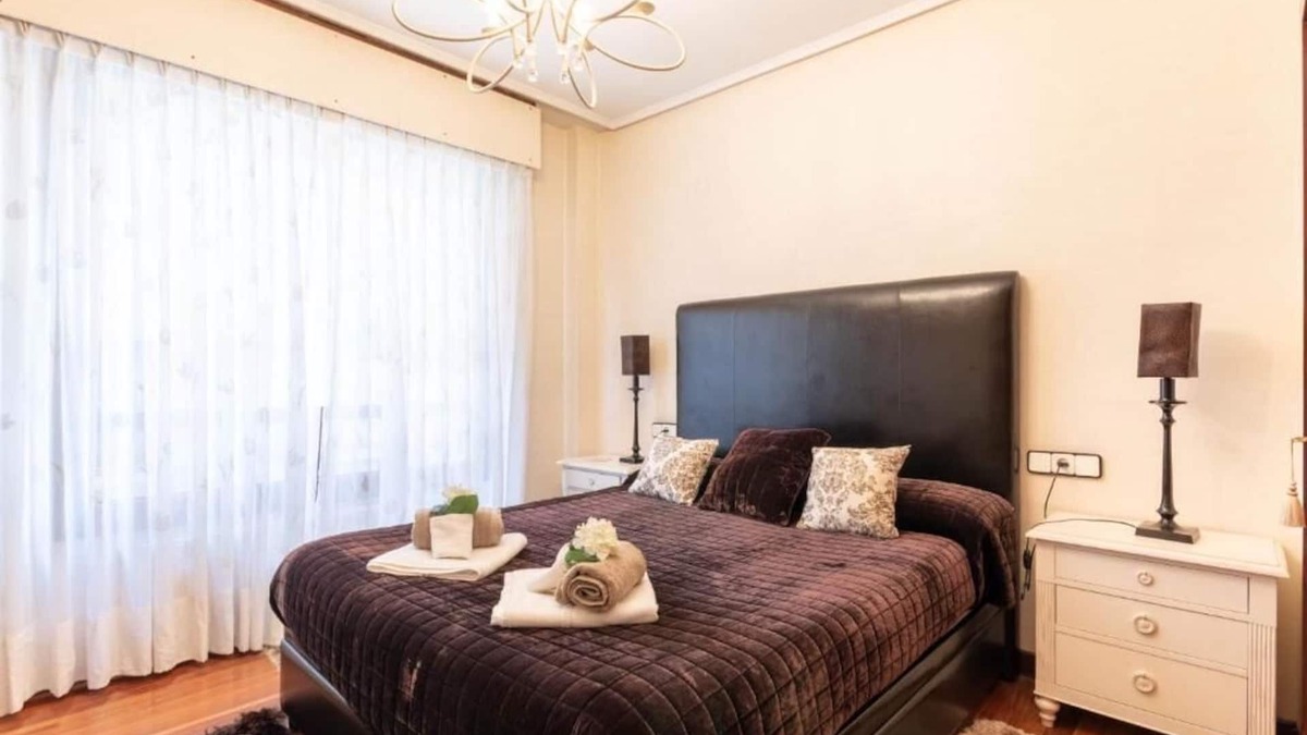 Castanos Apartment | VERY SPACIOUS AND PERFECTLY LOCATED - Guggenheim and Casco Viejo