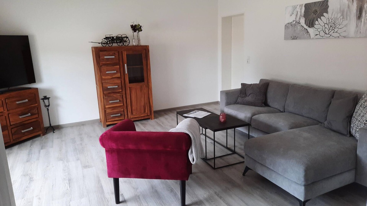 Eicklingen Apartment | Very spacious apartment in the hotel building
