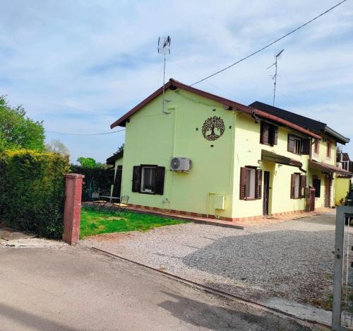 San Valentino House | Via Cantonina 1 di Diana