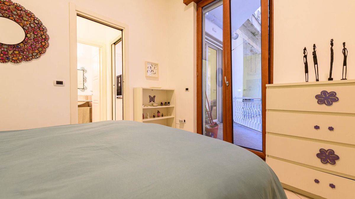 Mergellina Apartment | Via Orazio 2D - One Bedroom Apartment, Sleeps 4