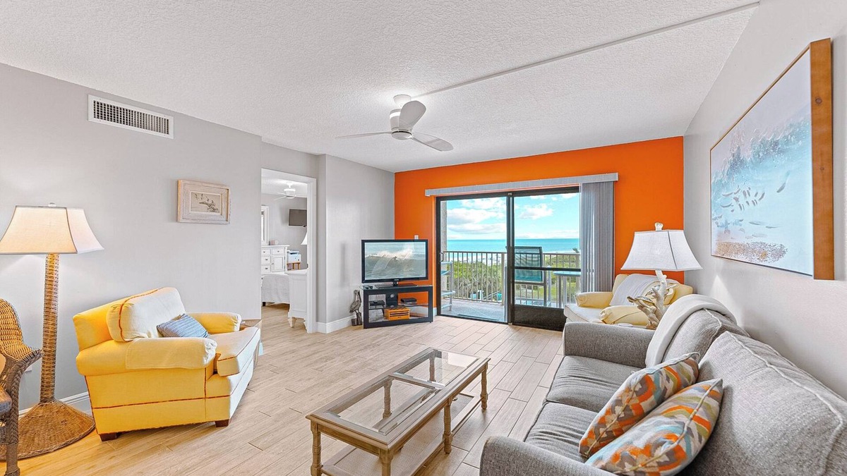 Port Canaveral Condo | Vibrant Direct Oceanfront Condo | 5th Floor Balcony Views + Heated Pool & Beach Access! ☀️