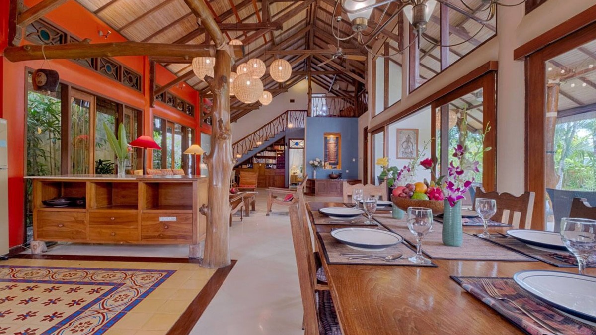 Denpasar Timur Villa | Vibrant Soulful Bali Home for Short Term Rent