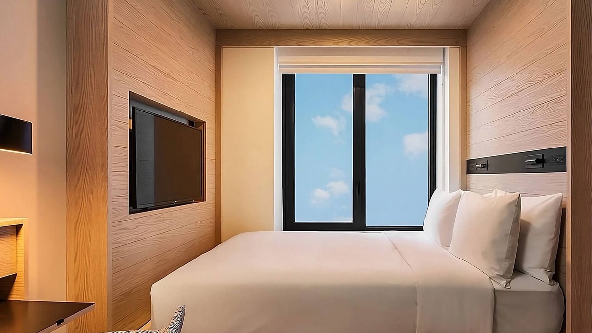 Washington Heights Hotel | Vibrant Stay in New York! Short Drive to Metropolitan Museum of Art