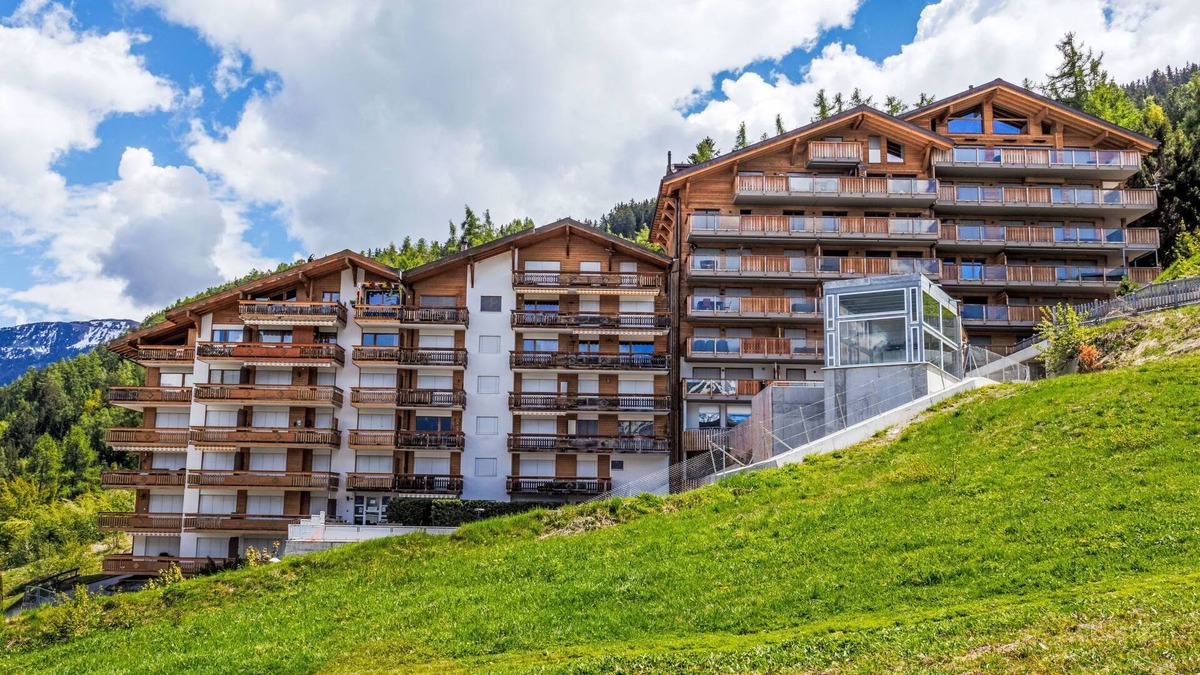 Saint-Pierre-de-Clages Apartment | Victoria 1 C1 by Interhome