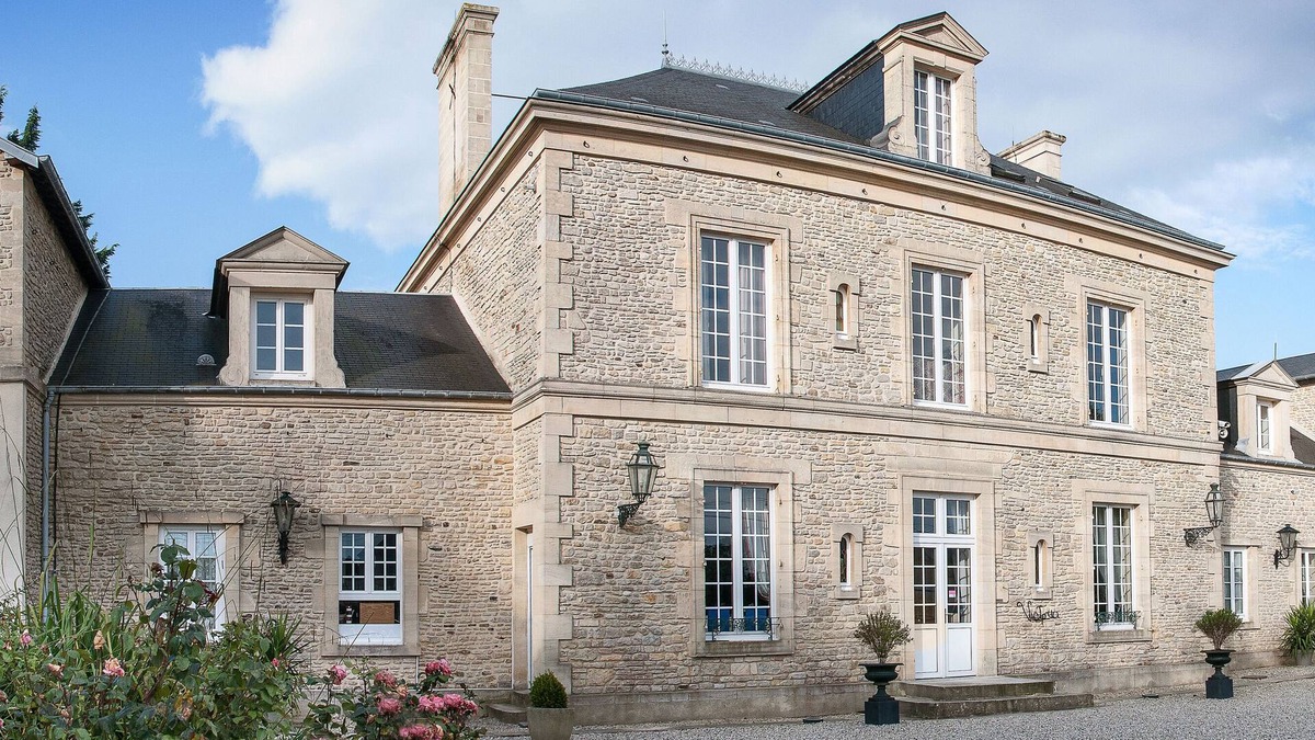 Tracy-sur-Mer House | Victoria Arromanches B&B