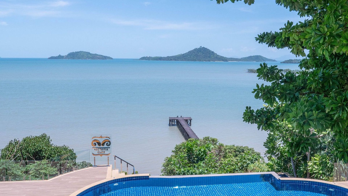 Kawthaung Hotel | Victoria Cliff Hotel & Resort