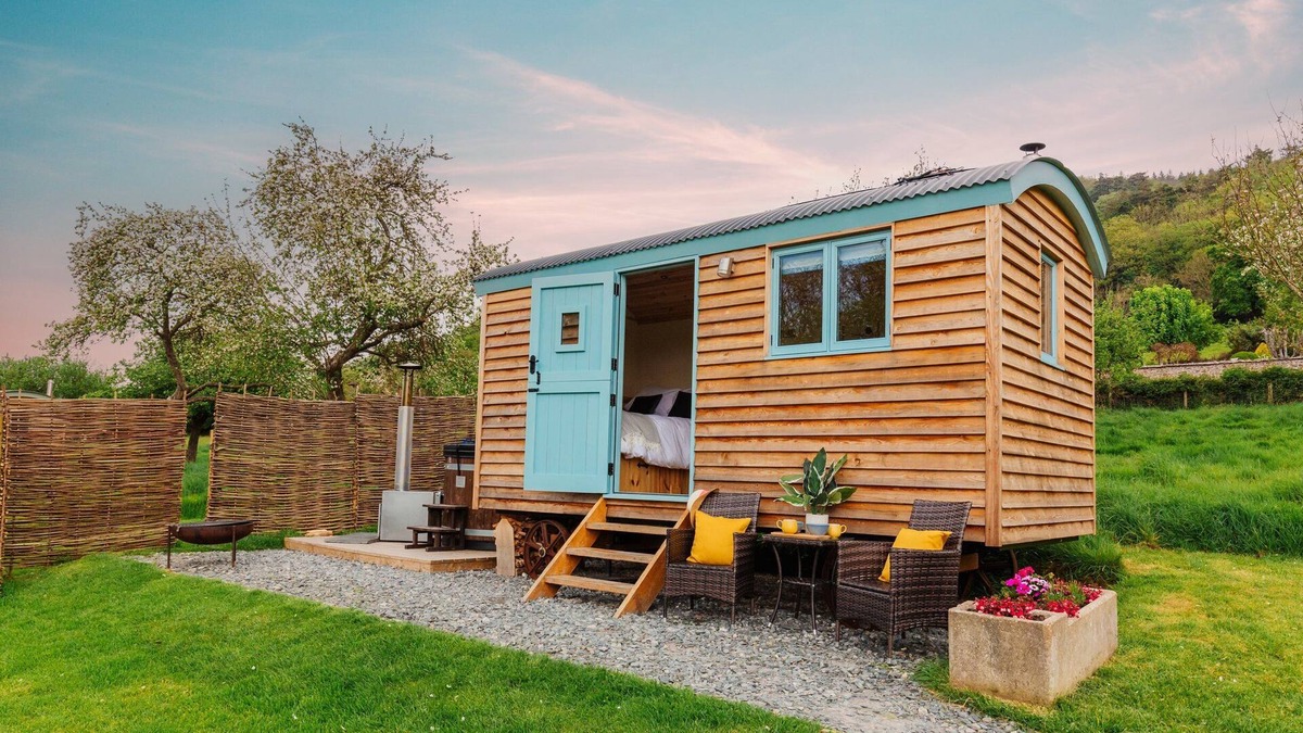 Allerford Apartment | Victoria Hut near Allerford