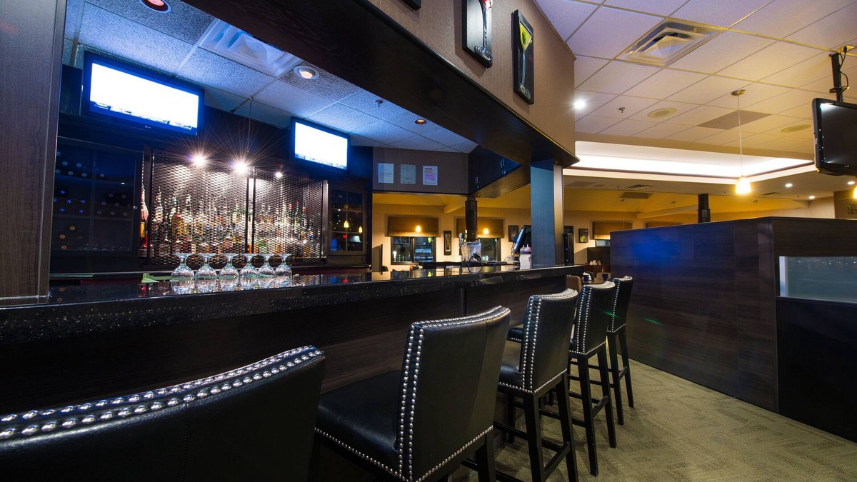 Brandon Hotel | Victoria Inn Hotel & Convention Centre Brandon