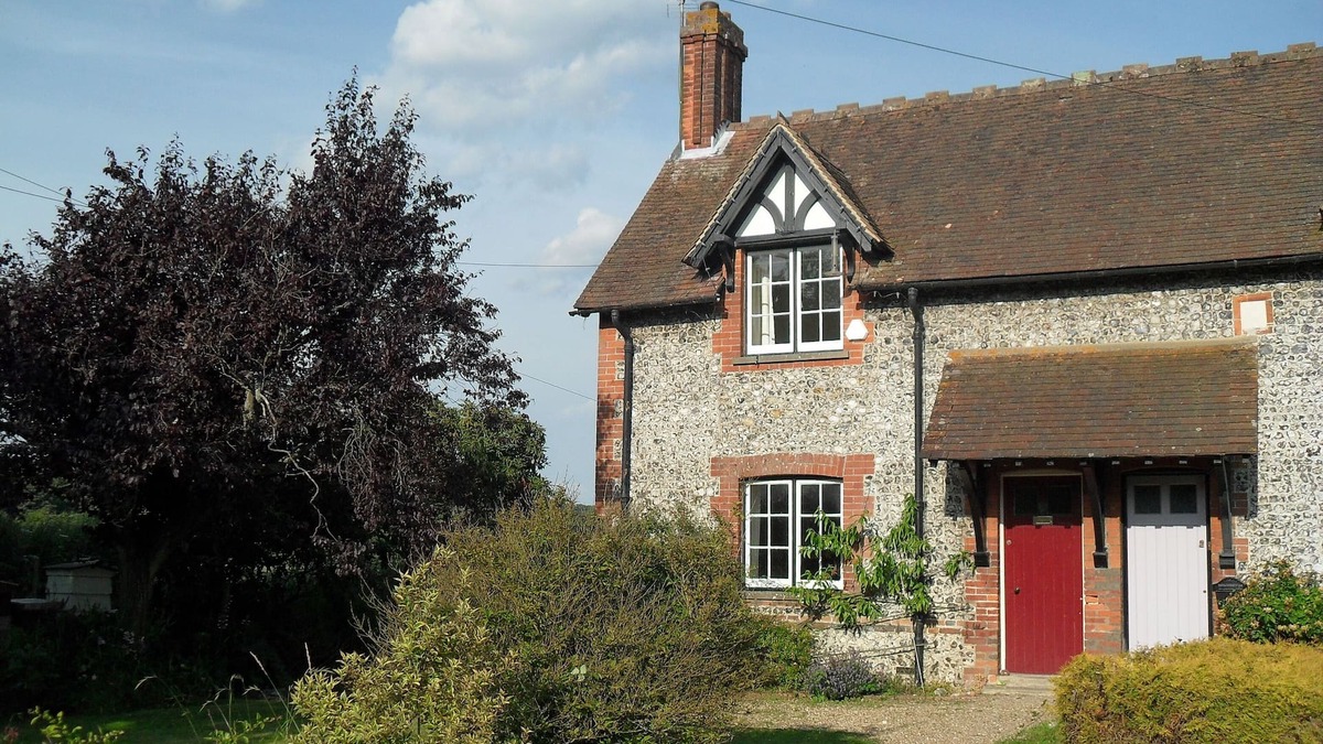 Patching Cottage | Victorian brick and flint cottage in the South Downs National Park