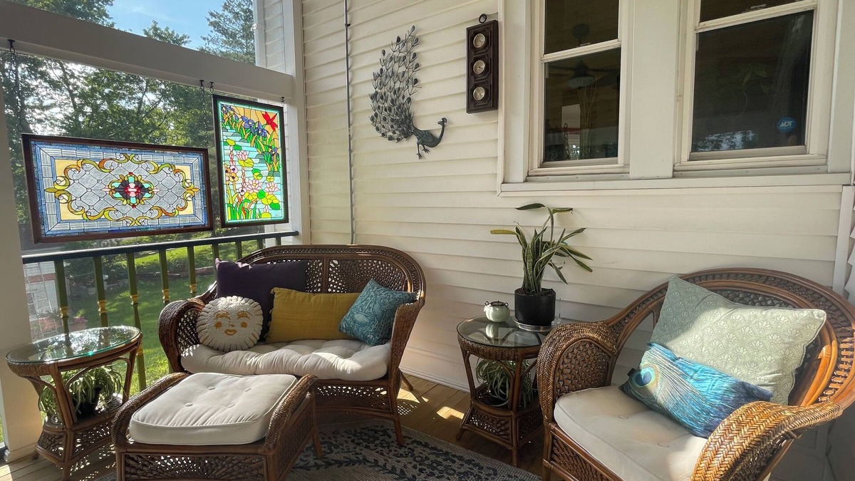 Cobden House | Victorian home brought back to life on the Shawnee Hills wine trail.