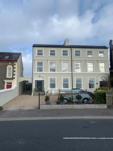 Newry House | Victorian Seafront House