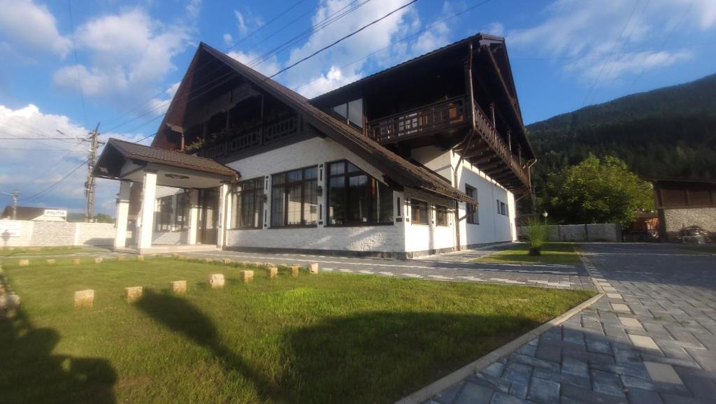 Vidra House | Vidra Dacica