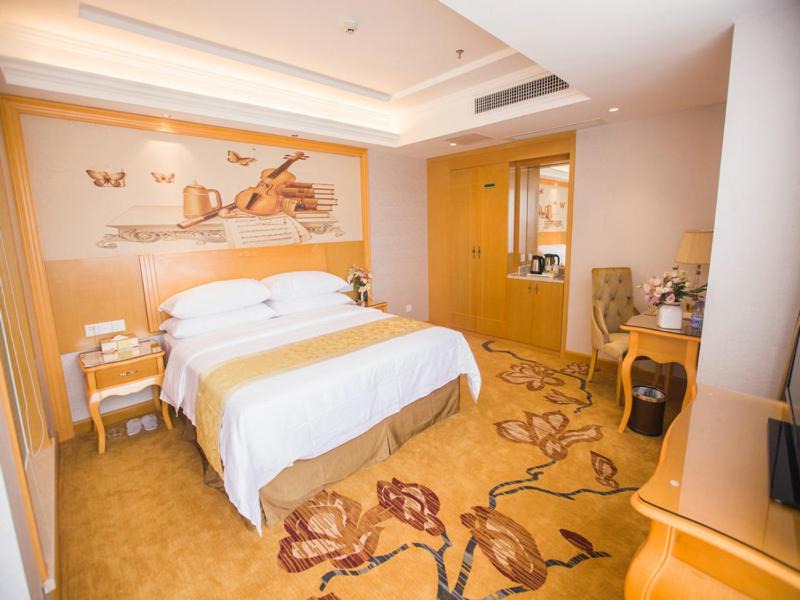 Huizhou Hotel | Vienna Hotel Guangdong Huizhou Jiangbei Sanxin