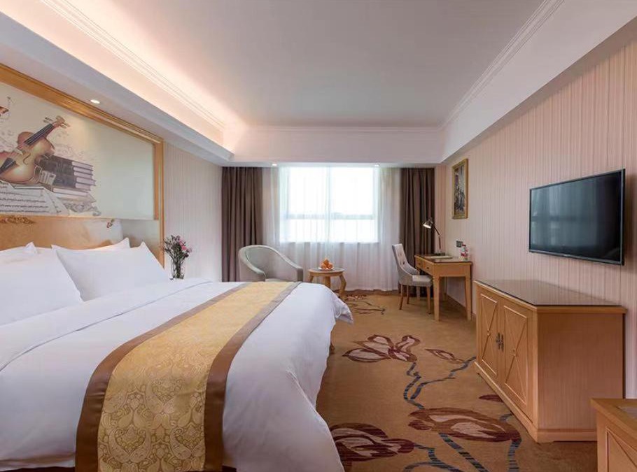 Huadu Hotel | Vienna Hotel(Guangzhou Huadu Rongchuang Wanda Hibiscus Station )