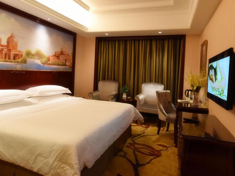 Louxing District Hotel | Vienna Hotel Loudi Chunyuan Pedestrian Street