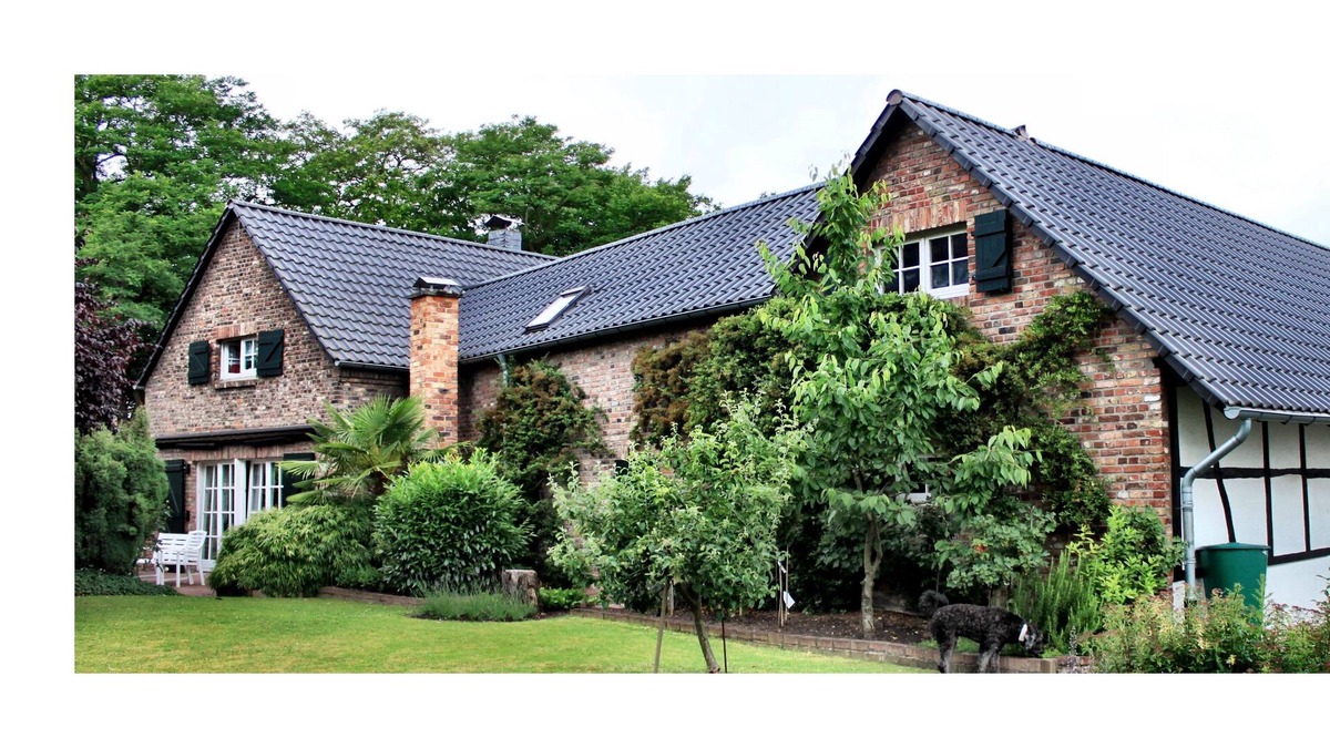 Fuhlingen Apartment | Vierkanthof on the Fühlinger See